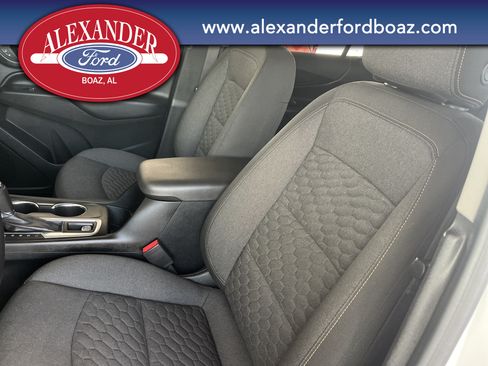 Used 2020 Chevrolet Equinox LT FWD image 10