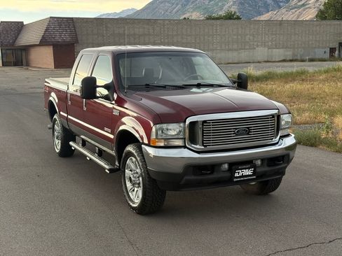 Used 2004 Ford F350 Lariat AWD/4WD image 2