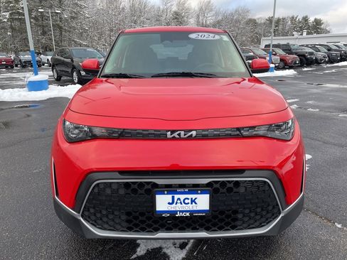 Used 2024 Kia Soul LX w/ Option Group 015 image 2