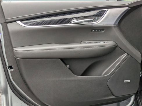 New 2025 Cadillac XT6 Premium Luxury w/ Technology Package image 10