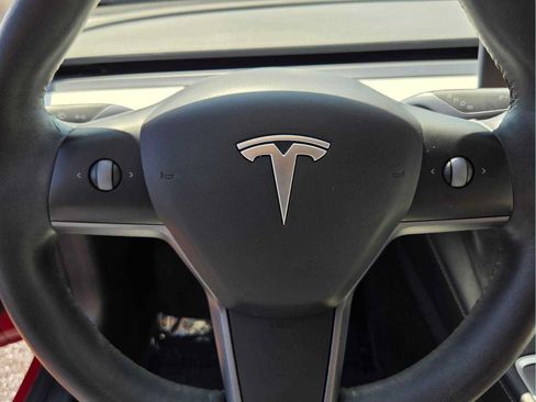 Used 2022 Tesla Model 3 Long Range AWD/4WD image 26