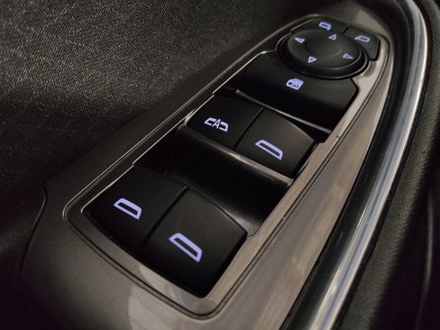 Used 2022 Chevrolet Malibu LT FWD image 27