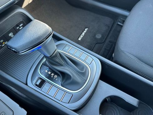 New 2026 Hyundai Kona SE image 19