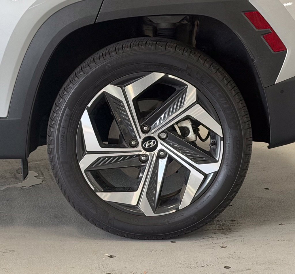 Certified 2024 Hyundai Tucson Limited AWD/4WD image 8