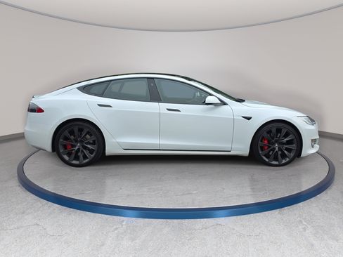Used 2020 Tesla Model S Performance AWD/4WD image 4