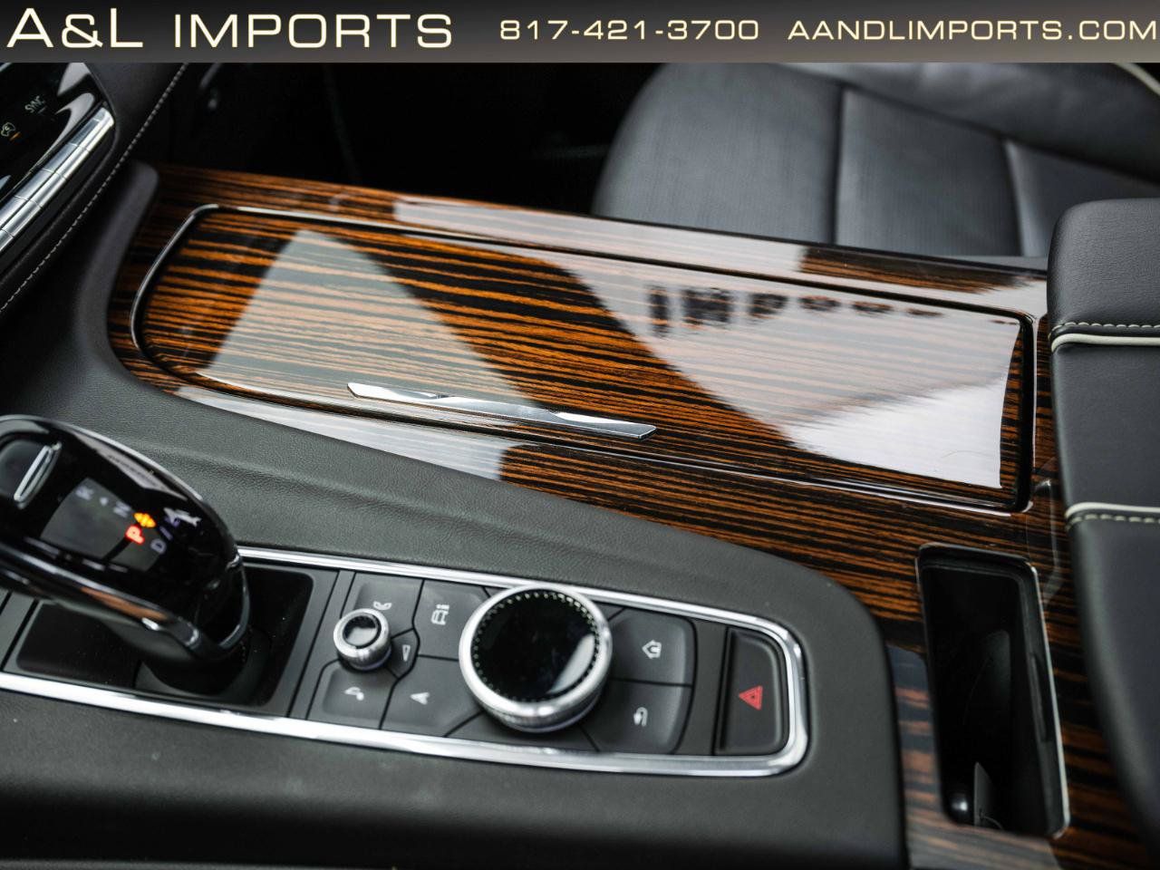 Used 2024 Cadillac Escalade ESV Premium Luxury AWD/4WD image 26