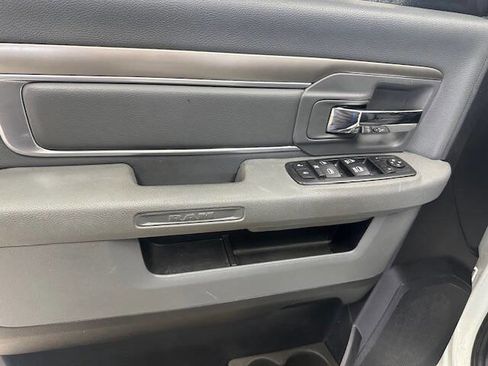 Used 2016 RAM 2500 Big Horn image 11