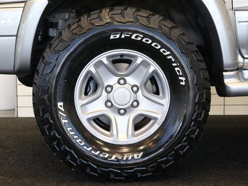 Used 2000 Toyota 4Runner Limited AWD/4WD image 21