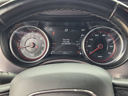 Used 2023 Dodge Charger SXT RWD image 21