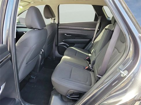 Certified 2024 Hyundai Tucson SEL image 11