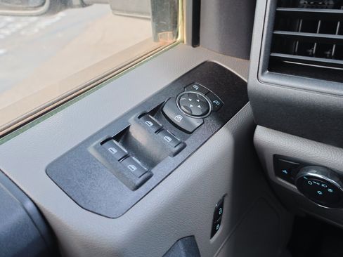 Certified 2022 Ford F450 XL w/ STX Appearance Package image 19