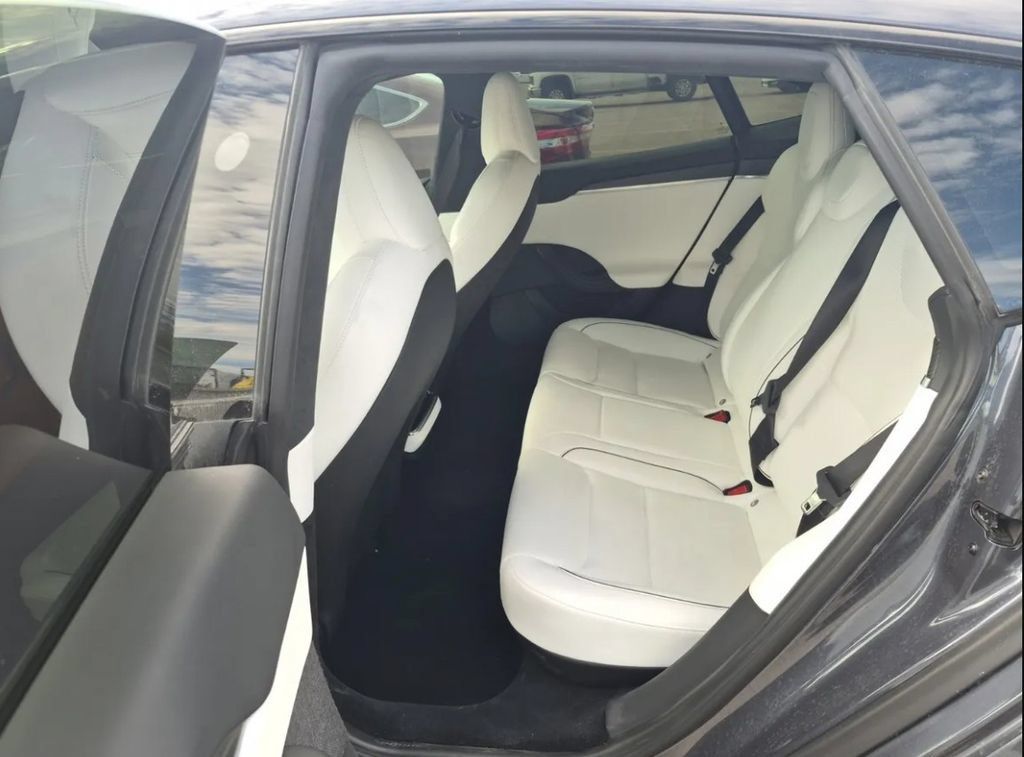 Used 2023 Tesla Model S Plaid AWD/4WD image 6