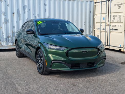 Used 2025 Ford Mustang Mach-E Premium image 1