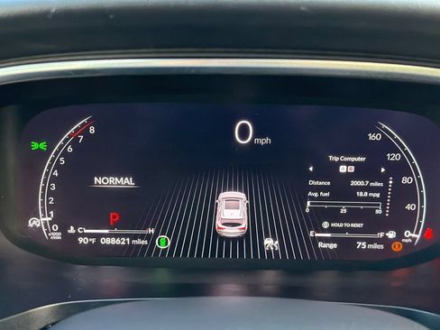 Used 2023 Acura MDX SH-AWD w/ Advance Package image 21