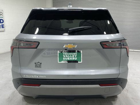 Used 2025 Chevrolet Equinox LT image 7