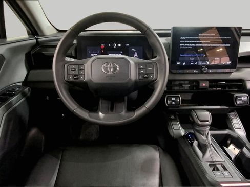 Used 2026 Toyota RAV4 XLE Premium AWD/4WD image 6