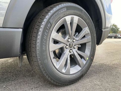 New 2026 Ford Explorer Active w/ Active Comfort Package image 9