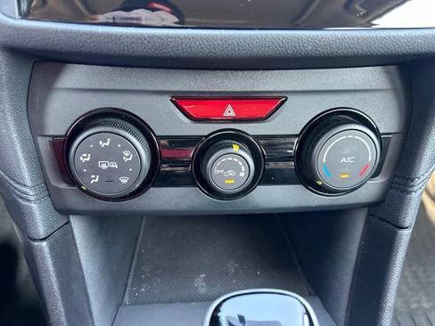 Used 2018 Subaru Crosstrek 2.0i Premium w/ Moonroof Package AWD/4WD image 15
