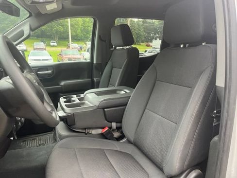 Used 2020 Chevrolet Silverado 1500 Custom Trail Boss w/ Custom Convenience Package AWD/4WD image 12