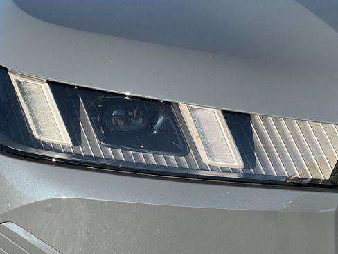 New 2026 BMW iX xDrive45 AWD/4WD image 11