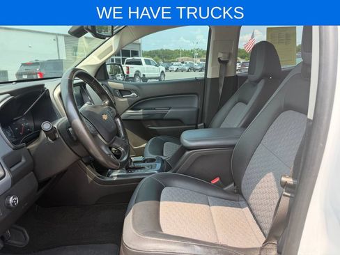 Used 2017 Chevrolet Colorado Z71 RWD image 15