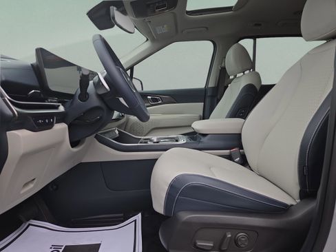 New 2026 Kia Carnival SX Prestige FWD image 26