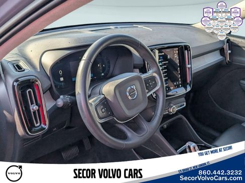 Used 2023 Volvo XC40 B5 Plus w/ Driver Assist Package AWD/4WD image 10