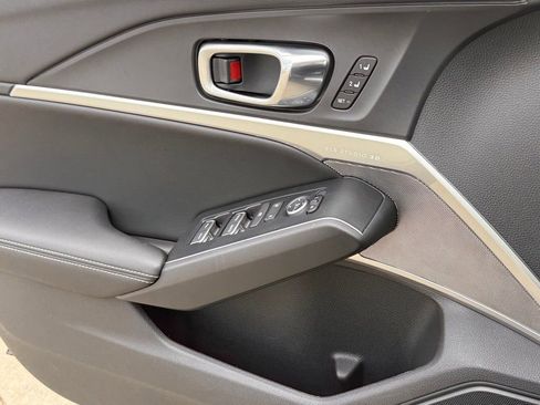 Certified 2025 Acura Integra A-Spec image 27