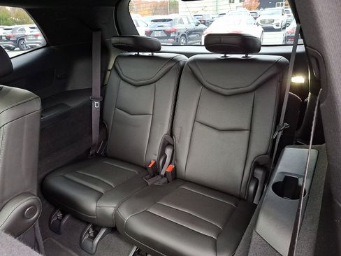 Used 2021 Cadillac XT6 Sport image 11