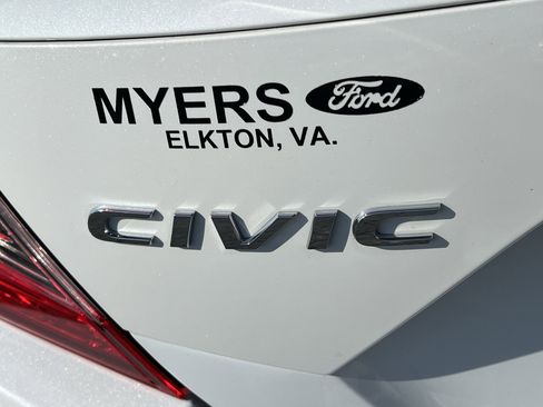Used 2019 Honda Civic EX-L image 10