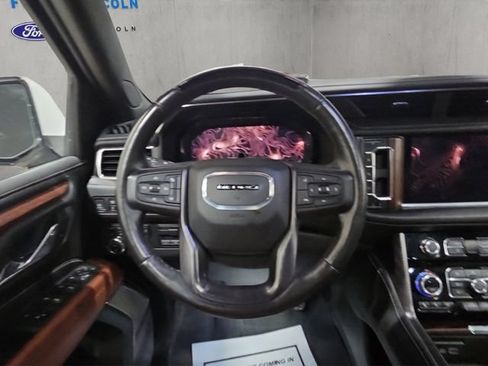 Used 2023 GMC Yukon XL Denali Ultimate w/ LPO, Floor Liner Package AWD/4WD image 13
