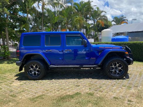 Used 2019 Jeep Wrangler Unlimited Rubicon AWD/4WD image 8