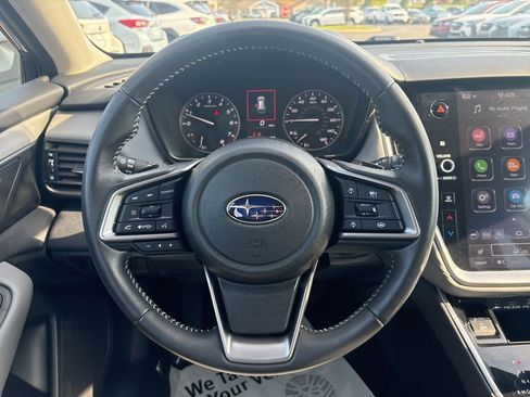 Certified 2025 Subaru Outback Premium w/ Popular Package #1A AWD/4WD image 10