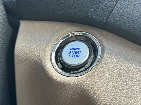 Used 2018 Hyundai Tucson SEL Plus w/ Cargo Package image 19