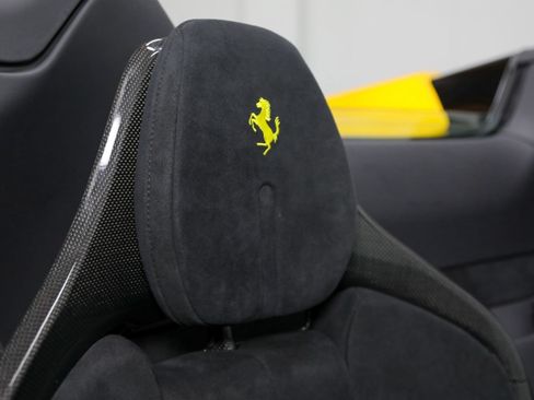 Used 2025 Ferrari SF90 Spider AWD/4WD image 38
