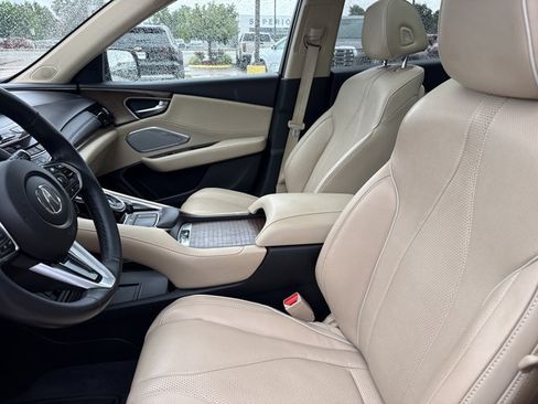 Used 2023 Acura RDX AWD w/ Advance Package image 5