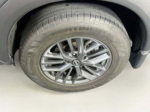 Used 2022 Nissan Rogue S AWD/4WD image 28