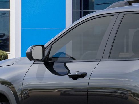 New 2026 Chevrolet Equinox ACTIV w/ Convenience Package III image 13