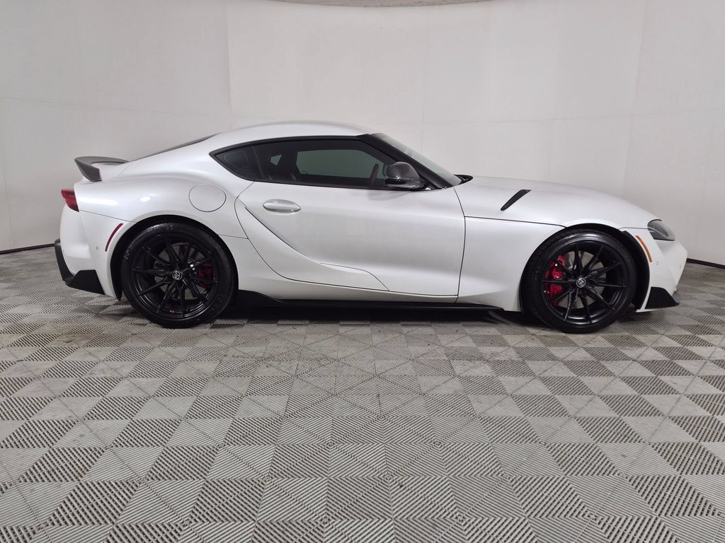 Used 2026 Toyota Supra w/ Driver Assist Package RWD image 2