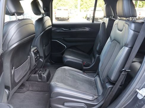 Used 2021 Jeep Grand Cherokee L Laredo AWD/4WD image 22