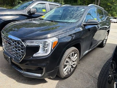 Used 2022 GMC Terrain Denali AWD/4WD image 1