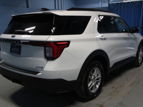 New 2026 Ford Explorer Active image 30
