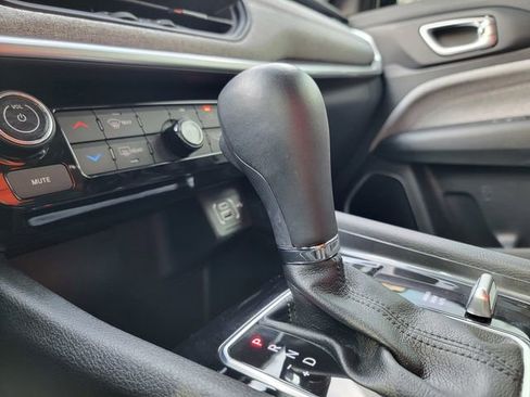 Certified 2022 Jeep Compass Latitude image 30