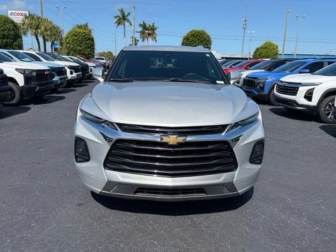 Used 2019 Chevrolet Blazer Premier w/ Driver Confidence II Package FWD image 2