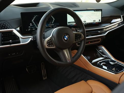 Used 2026 BMW X6 xDrive40i image 2