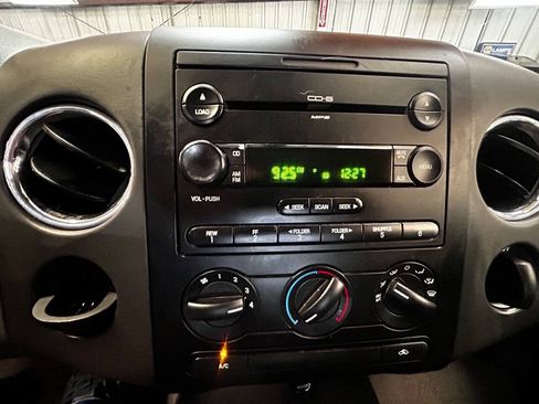 Used 2006 Ford F150 XLT RWD image 29