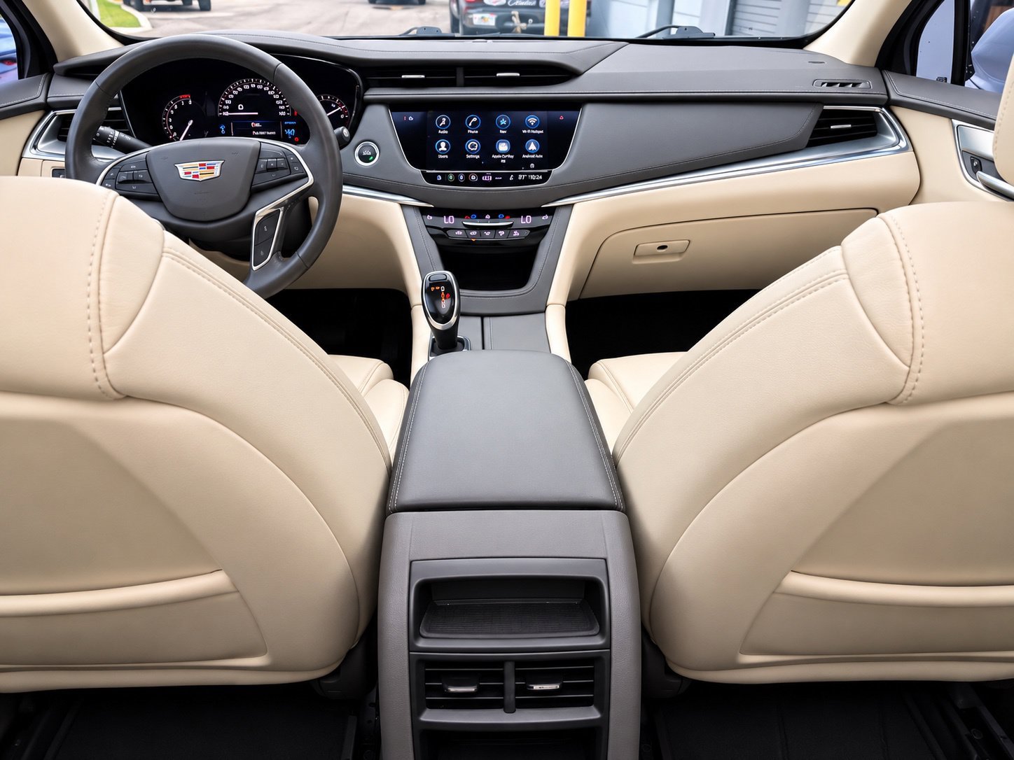 Used 2018 Cadillac XT5 Luxury FWD image 15