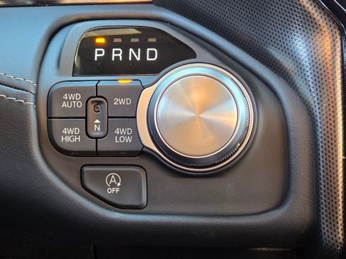 New 2026 RAM 1500 Limited w/ Trailer Tow Group image 15