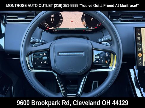 New 2025 Land Rover Range Rover Sport Dynamic SE image 26