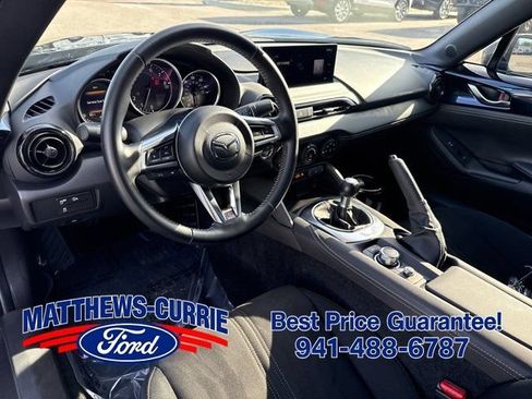 Used 2024 MAZDA MX-5 Miata Club RWD image 10